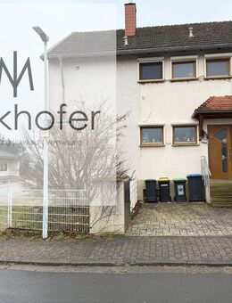 Schöne Doppelhaushälfte in absolut familienfreundlicher Lage von Bexbach zu verkaufen !!! - Bexbach