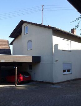 Mehrfamilienhaus und Nebengebäude, 2 Garagen, Carport, Gewölbekeller und 2 Gärten - auch für Gewerbe geeignet - Sinsheim