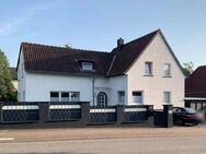 Zweifamilienhaus mit Garten, Terrasse und Top-Ausstattung - Gensingen
