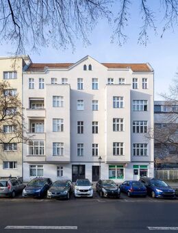Wohnen mit Stil: 4-Zimmer-Kapitalanlage in einem Altbau nahe dem Lietzenseepark! - Berlin
