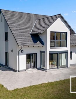 Hochwertiger Neubau! Energieeffizientes Architektenhaus mit Privatsphäre auf großem Grundstück - Hummeltal