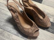 Elegante Damen Keilabsatz Sandalen, Größe 37 - München Berg am Laim