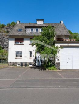 Renovierte Dachgeschosswohnung im Stadtteil Oberstein! - Idar-Oberstein