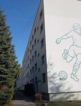 sonnige 2 Raum Wohnung mit Badewanne - Döbeln