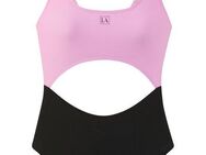 LASCANA ACTIVE Badeanzug mit modischem Cut-Out