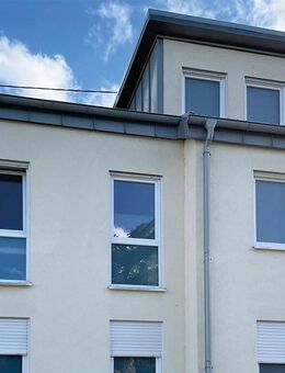 Überherrn-Felsberg - neuwertige 3-Zi-Wohnung mit Balkon und Stellplatz! - Überherrn