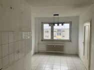 Achtung - Frisch gestrichen! 4-Zimmer Wohnung zur TOP-Angebotskondition! - Monheim (Rhein)