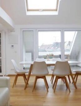 LOFT-Dachgeschoss auf der Berger Straße / Merian Platz doch trotzdem ruhig! Balkon-Loggia mit Taunusblick! Großzügig,Lichtdurchflutet,Provisionsfrei. - Frankfurt (Main)