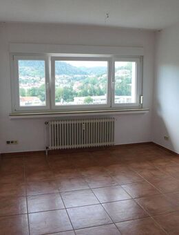Marko Winter Immobilien --- Mosbach: 2 Zimmer-Wohnung in einem MFH Nähe Bahnhof Mosbach West - Mosbach