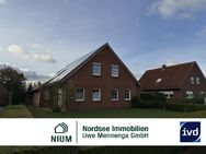 GEPFLEGTES FRIESENHAUS MIT GARAGE UND GROSSEM GARTEN - Großheide