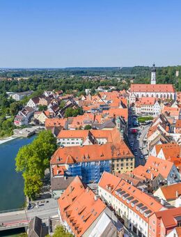 Traumhafte Stadtwohnung im Herzen von Landsberg mit Dachterrasse, Balkon und Doppelgarage - Landsberg (Lech)