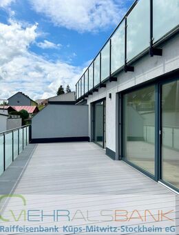 Obergeschosswohnung - 4-Zimmer-Wohnung mit großem Balkon - Bayreuth