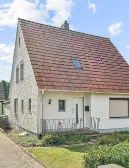 Gemütliches Einfamilienhaus auf großem Grundstück im Ortskern von Ahlhorn! - Großenkneten