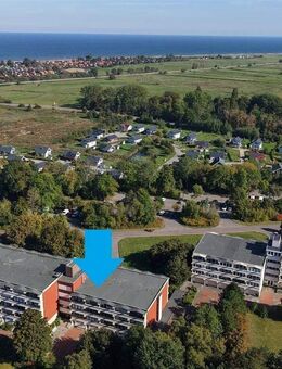 Bezugsfreie 1-Zimmer-Whg. mit Aufzug, Balkon und Stellplatz nah am Strand // Schönberg, Kalifornien - Schönberg (Holstein)