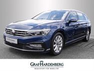 VW Passat Variant, 1.5 TSI R-Line Elegance, Jahr 2021 - Gengenbach