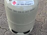 11 KG und 5 kg Gasflasche Tauschflasche Pfandflasche abzugeben in 44339 für 25,-€/11 kgund 15,-€ für 5 KG - Dortmund