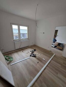 Erstbezug nach Kernsanierung - moderne 1-Zimmer-Wohnung mit Gartenmitnutzung & Pool - Wiesbaden