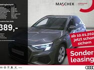 Audi A3, Sportback S line 40 TFSI e Black B, Jahr 2024 - Wackersdorf