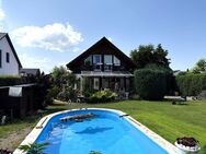 Sehr gepflegtes Einfamilienhaus mit Garage, Pool und großen Garten in Bohnsdorf - Berlin