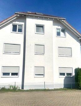 Schöne Erdgeschoss Eigentumswohnung mit eigenem Garten und Stellplatz - Gundelfingen (Donau) Zentrum