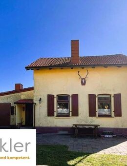 Gemütliches Bahnwärterhäuschen mit Ausbaupotential in netter Dorfgemeinschaft bei Münchberg - Münchberg