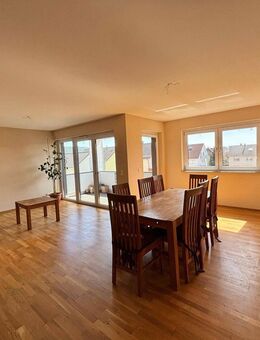 Barrierearme 3,5 Zimmer-Wohnung (104 m2) mit Loggia & Aufzug - Elsenfeld