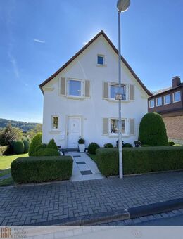 Charmantes Einfamilienhaus mit großem Garten in gefragter Lage von Wickede (Ruhr)! - Wickede (Ruhr)