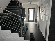 großzügiges Haus mit Einliegerwohnung oder Gewerbe mit excellenter Ausstattung in ruhiger zentraler Lage - Brand-Erbisdorf