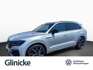 VW Touareg, 3.0 R-Line V6, Jahr 2023 - Kassel