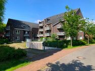 Dachgeschosswohnung in ruhiger Lage mit Balkon, einem TG-Stellplatz und einem Außenstellplatz - Elmshorn