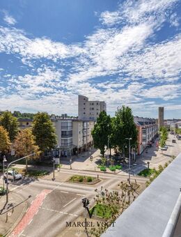Hochwertiges Penthouse mit 2 Balkonen und Tiefgarage in zentraler Lage - Wendlingen (Neckar)