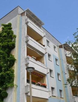 2-Zimmerwohnung mit Balkon und Laminatfußboden ! - Leipzig