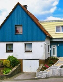 Exklusives Dreifamilienhaus mit Appartement in Ennepetal-Homberge für Familien und Mehrgenerationen - Ennepetal (Stadt der Kluterhöhle)