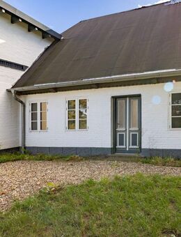 Historische Bäckerei: Architektendesign mit Charme und modernisierten Komfort in Feldrandlage - Mohrkirch