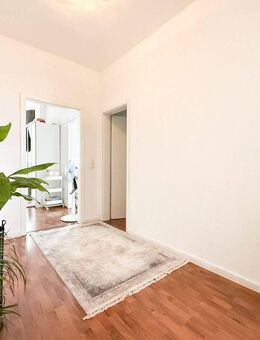 Vermietete 4-Zimmer-Wohnung fußläufig zur S-Bahn zu verkaufen - Stuttgart