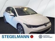 VW Golf, 1.5 TSI VIII Move, Jahr 2024 - Lemgo