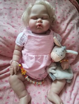 Süße Reborn Baby Toddler Puppe - Velbert
