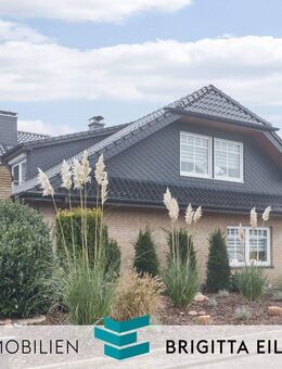 Kaufen, Einziehen, Wohlfühlen: Modernes Architektenhaus mit tollen Details und viel Platz zum Leben - Delmenhorst