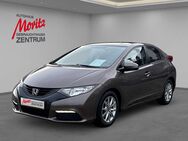 Honda Civic, 1.8 Comfort ALLWETTER WENIG KM, Jahr 2013 - Laatzen