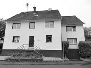 Saniertes Mehrfamilienhaus im Ortskern von Weimar-Roth - rentable Kapitalanlage! - Weimar (Lahn)
