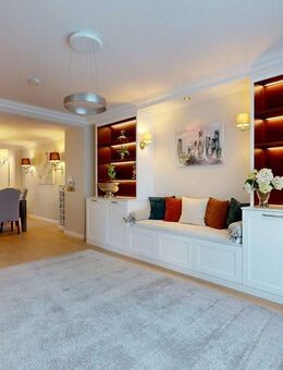 Exklusives FamilyLiving trifft modernen Wohnkomfort-kernsanierte Familienvilla in Frankfurt-Ginnheim - Frankfurt (Main)