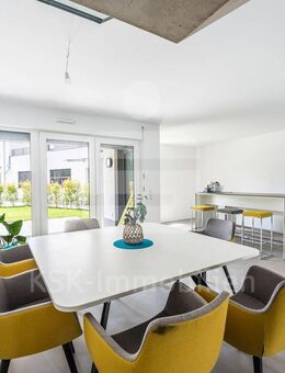Eleganz auf zwei Ebenen: Ihre neue Maisonettewohnung mit Stil und Weitblick! - Siegburg