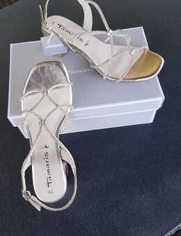 T A M A R I S Riemchen Sandale Gr. 39 Art 1-28236-20 Neu OVP Light Gold 909 - München