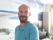 Suche Akt Malerin und Fotografin aus Torgau und Eilenburg - Mockrehna
