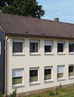 Großzügige Immobilie mit flexibler Nutzung in guter Lage von Bad Laasphe - Stadt - Bad Laasphe