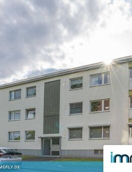 Helle 4-Zimmer-Wohnung mit ca. 104 m², sonnigem Balkon und großzügiger Raumaufteilung - Mönchengladbach