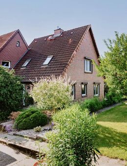 Zwei Häuser unter einem Dach - Vielseitiges Familiendomizil in ruhiger Sackgassenlage - Lüneburg
