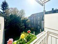 Gepflegte Wohnung trifft Sonnenbalkon in Bochum (Innenstadt / Stadtpark) - Bochum