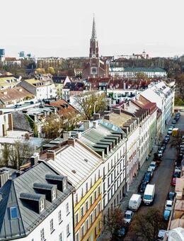Mehrfamilienhaus mit zusätzlichem Baugrundstück - seltenes Entwicklungspotenzial nahe der Isar - München
