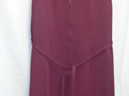 Uroma’s Kleid, bordeaux, Gürtel, Gr. 46 - Gütersloh